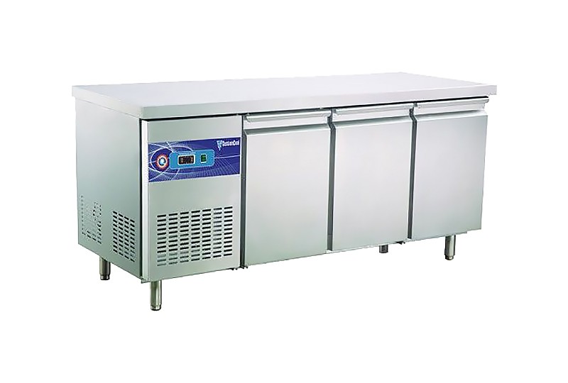 Холодильный стол 3-х дверный AVS.(минусовой)